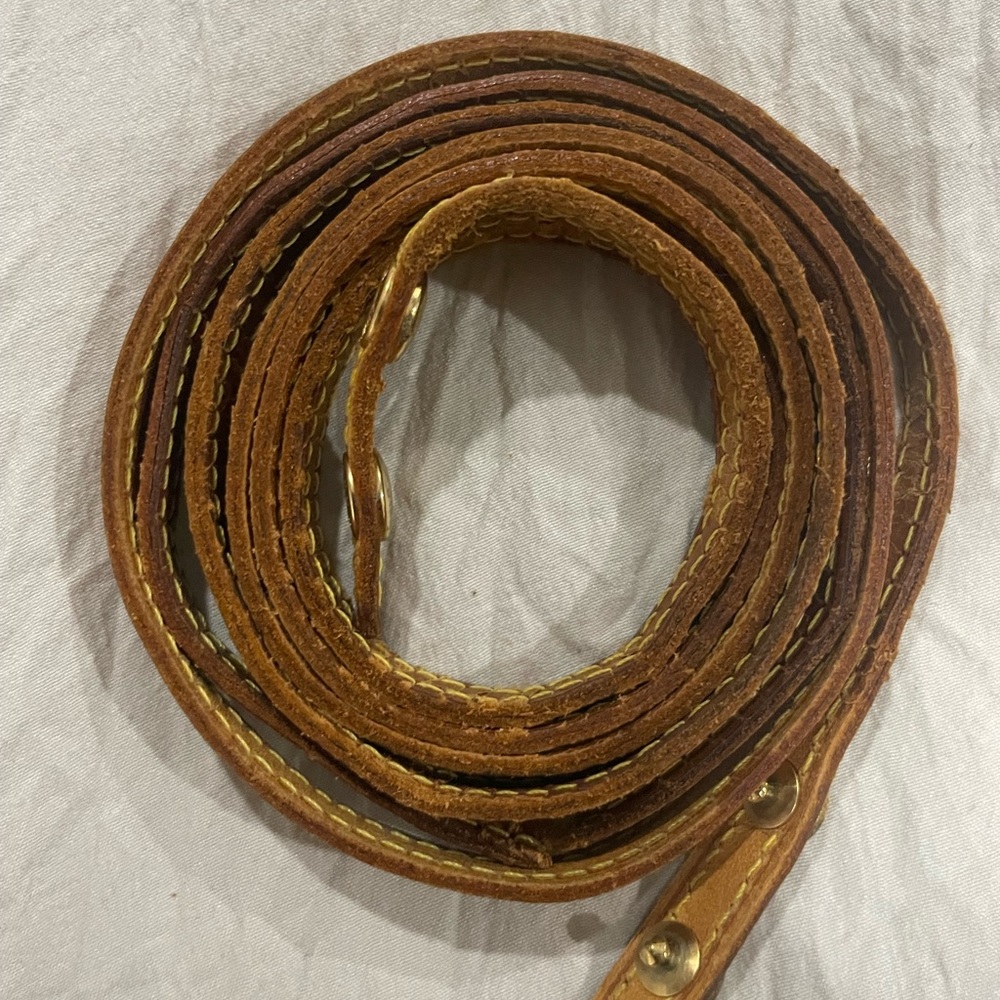 *sold*Authentic Louis Vuitton Pouchette strap